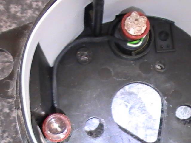 speedoleds1.jpg speedoleds1.jpg