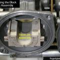 fzr600_inserting_the_block_jet_assembly.jpg